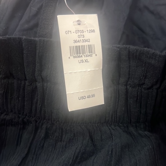 Aerie Ruffle Lace Trimmed Black Skort Size XL NWT - Picture 3 of 3